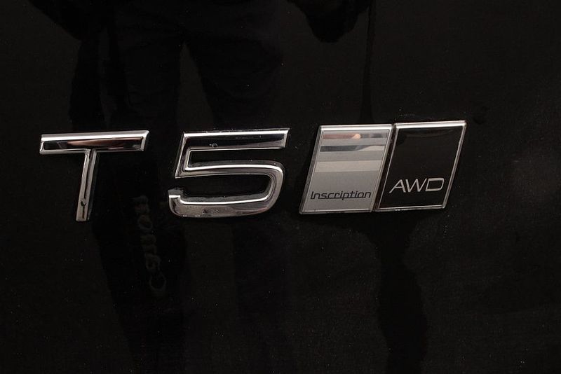 Volvo  XC40 T5 AWD Inscription